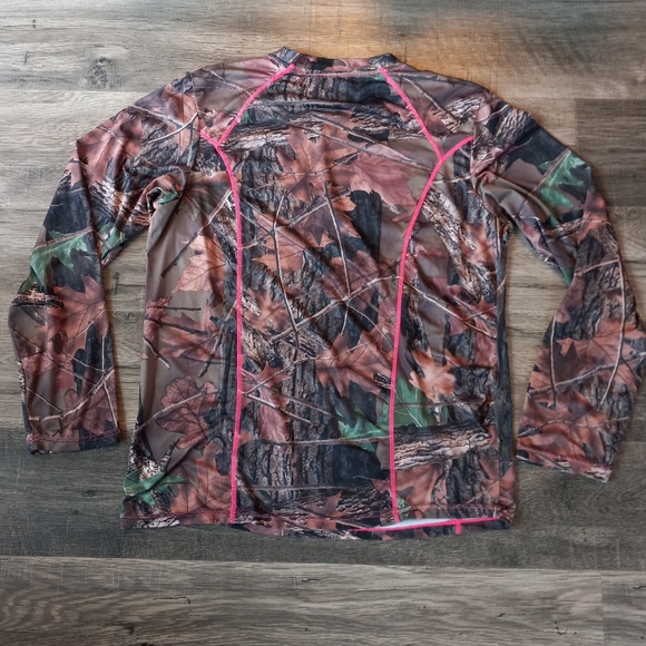 Trailcrest Dirty Girl Camo woodland camo long sleeve size XL - Picture 2 of 5